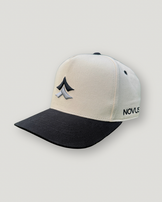 Apéx Cap - Black / Off White